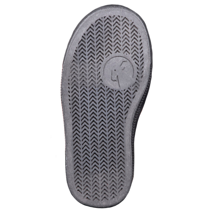 Close-up of the rubber sole of Toddler Black to the Floor Canvas BILLY Classic Lace Lows, showcasing its durable design for easy, accessible wear.